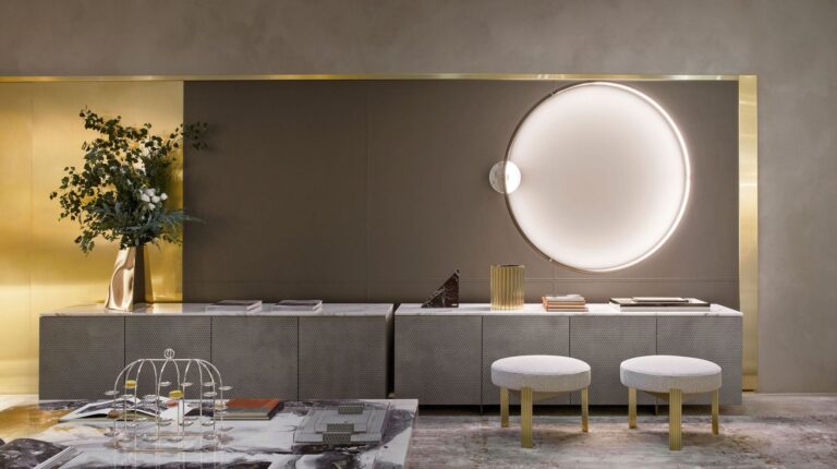 Halo Wall Light by Rugiano