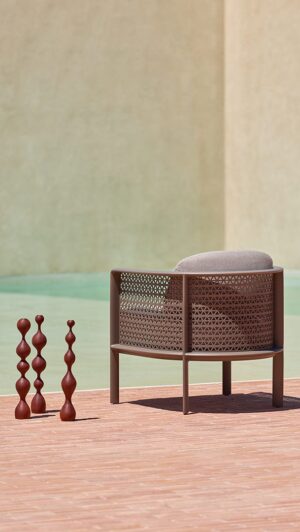 Arco Club Armchair by Gandia Blasco