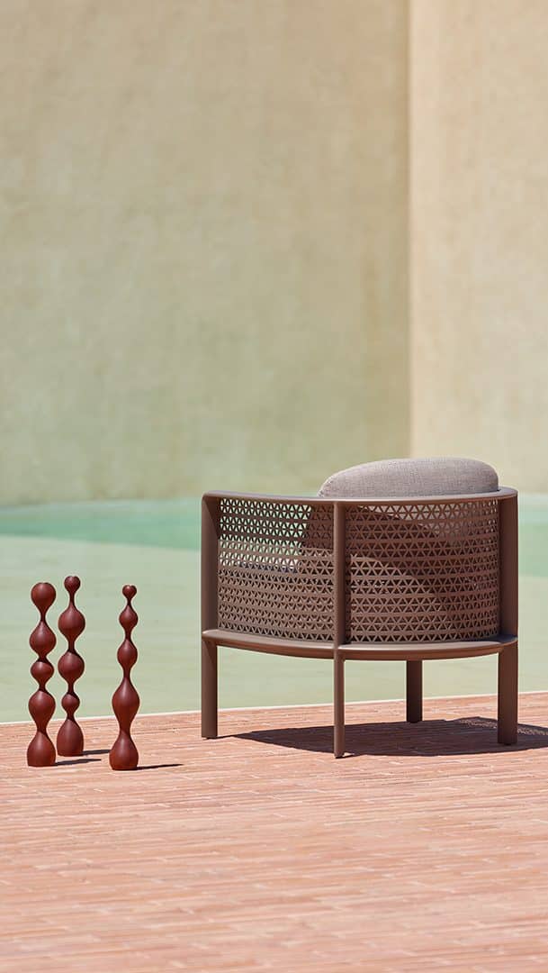 Arco Club Armchair by Gandia Blasco
