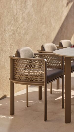 Arco Dining Armchair by Gandia Blasco