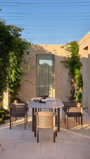 Arco Dining Armchair by Gandia Blasco