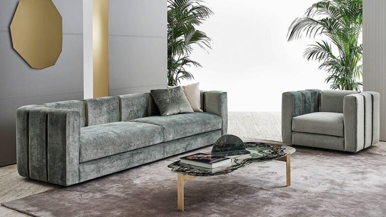 Club Sofa by Rugiano