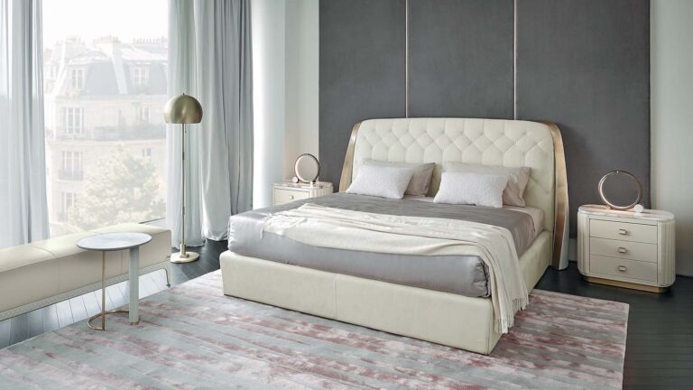 Damasse Bed by Rugiano
