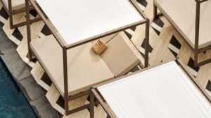 Elevated Daybed Contract by Gandia Blasco