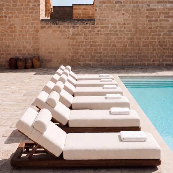Majlis Single Sunbed by Melaaura