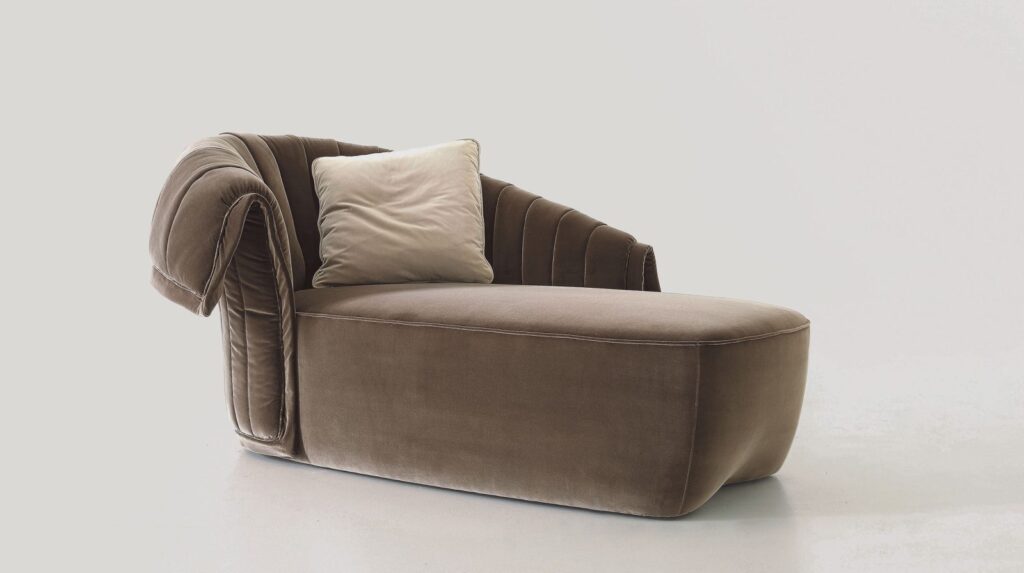 Manta 2 Chaise Longue by Rugiano