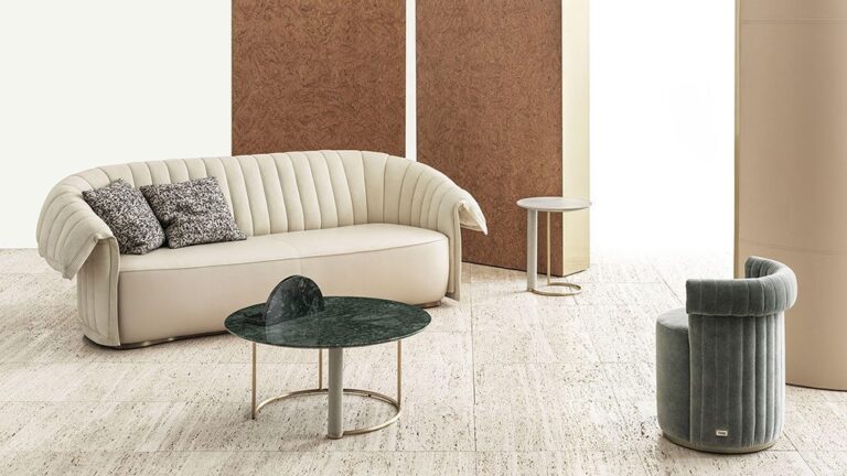 Manta Sofa by Rugiano
