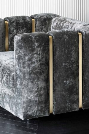 Club Armchair by Rugiano