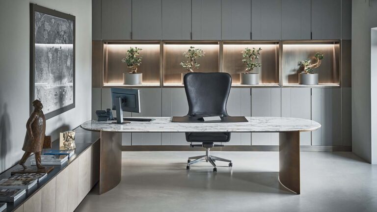 President Executive Desk by Rugiano