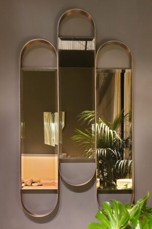 Turandot Mirror by Rugiano