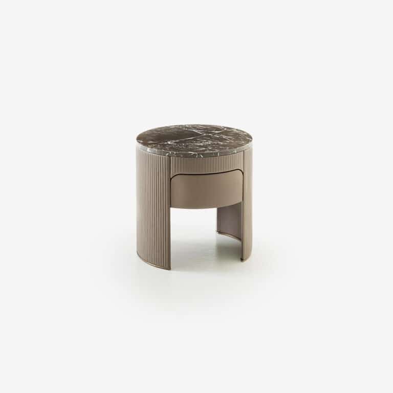 Vogue Nightstand by Rugiano