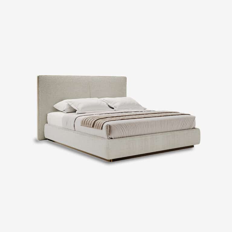 Falcon Slim Bed by Rugiano