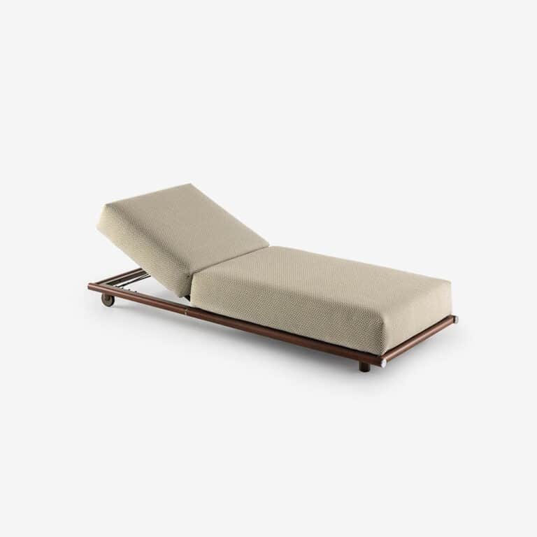 Amalfi Sunbed by Rugiano
