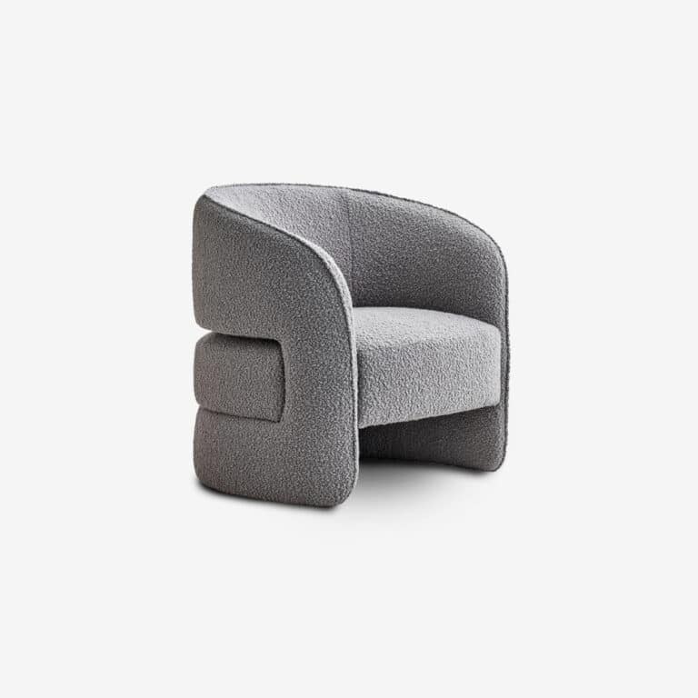 Ambra Armchair by Rugiano