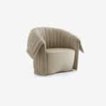 Manta Armchair by Rugiano