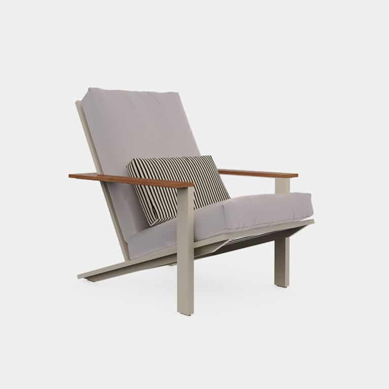 Timeless Relax Club Armchair by Gandia Blasco