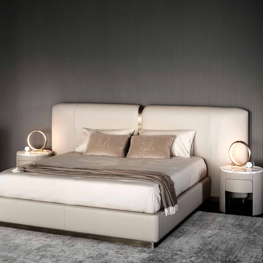Vogue Bed by Rugiano