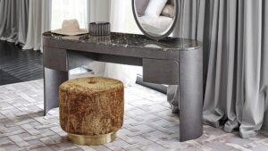 Harry Pouf by Rugiano