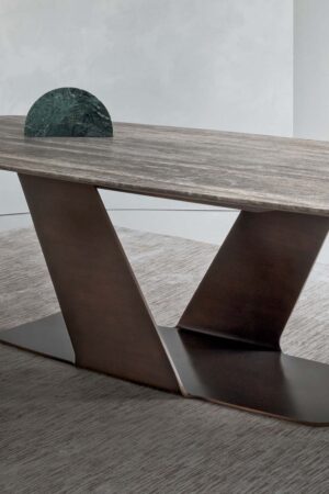 Wally Dining Table by Rugiano