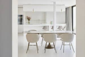 Central Faux Elyps Dining Table - Image 2