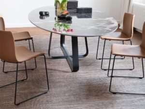 Curve Chair - Image 6