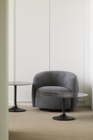 Central Coffee Table Round - Image 4
