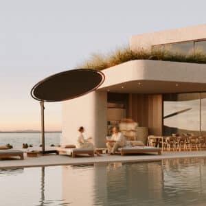Eclipsum PX Cantilever Umbrella - Image 4