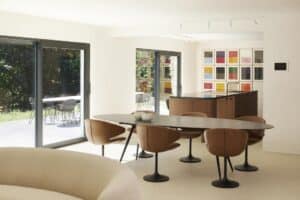 Marguerite Elyps Dining Table - Image 4