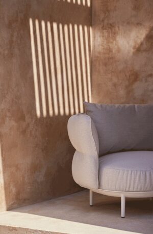 Amba Essence Lounge Chair