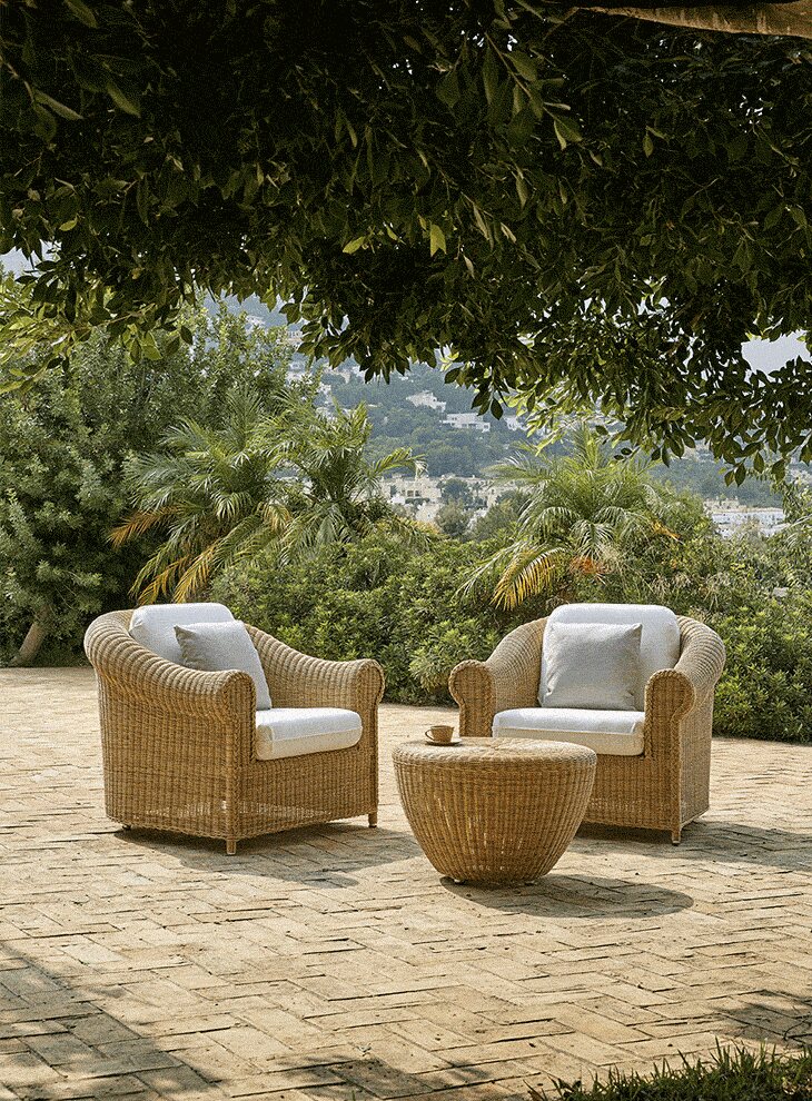 Brumas Lounge Chair