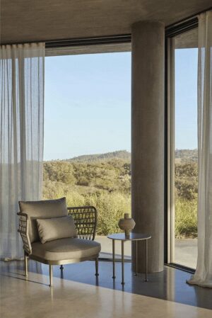 Curio Lounge Chair