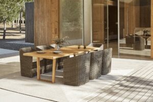Heritage Rectangular Dining Table