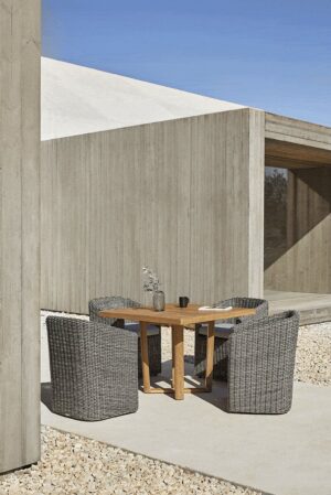 Heritage Square Dining Table