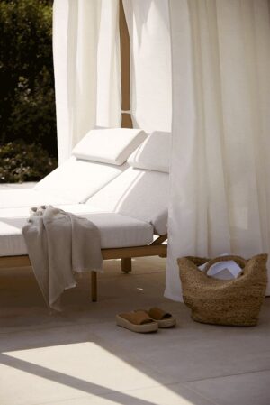 Kahn Double Daybed