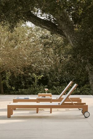 Kahn Textiline Chaise Lounge