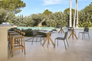 Kubik Bar Stool