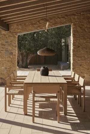 Kubik Rectangular Dining Table
