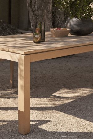 Kubik Rectangular Dining Table