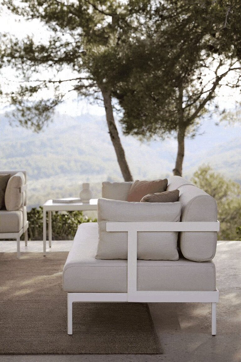 Legacy Essence 2-Seater Sofa