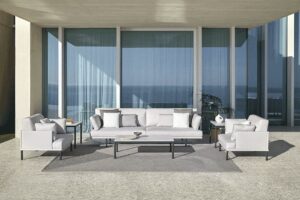 Long Island Lounge Chair