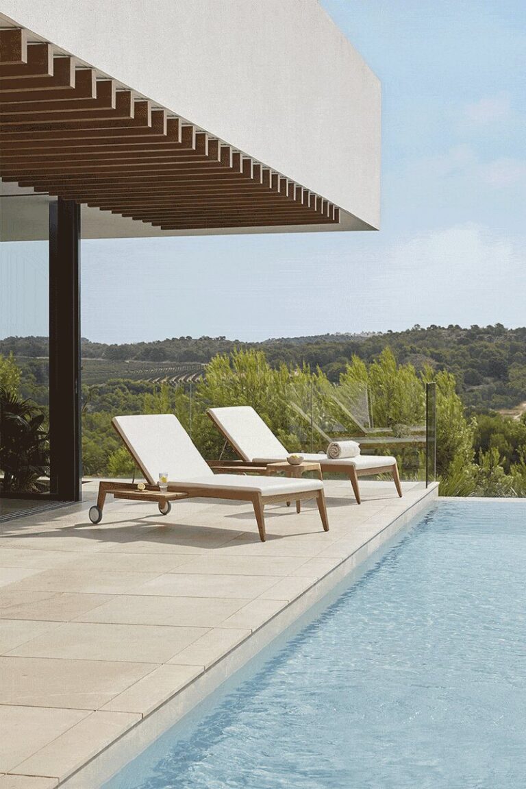 Paralel Chaise Lounge