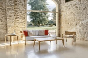 Paralel Club Lounge Chair
