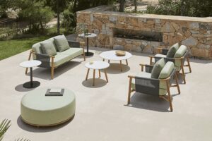 Round Coffee Table