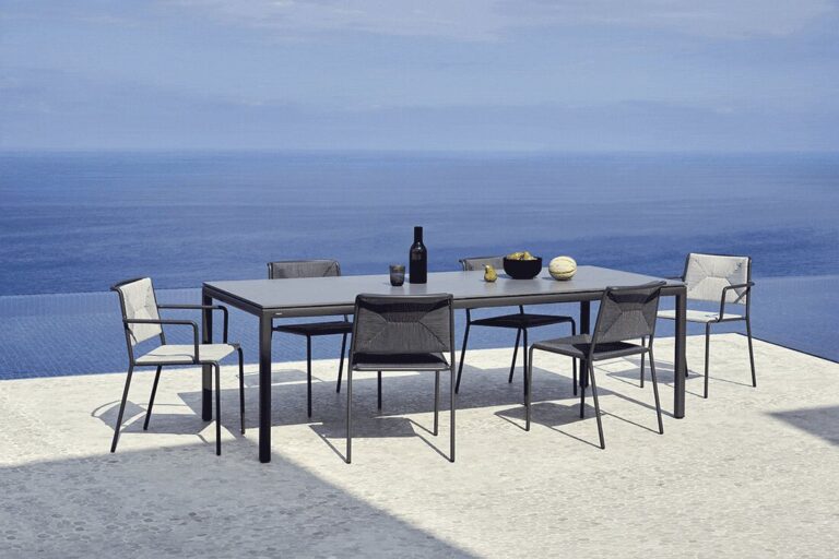 Summer Rectangular Dining Table