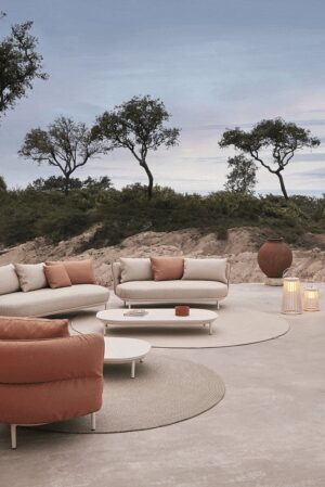 Zuma Floor Lamp
