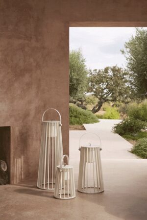 Zuma Floor Lamp
